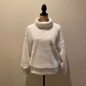 GAP | NWOT sherpa pullover